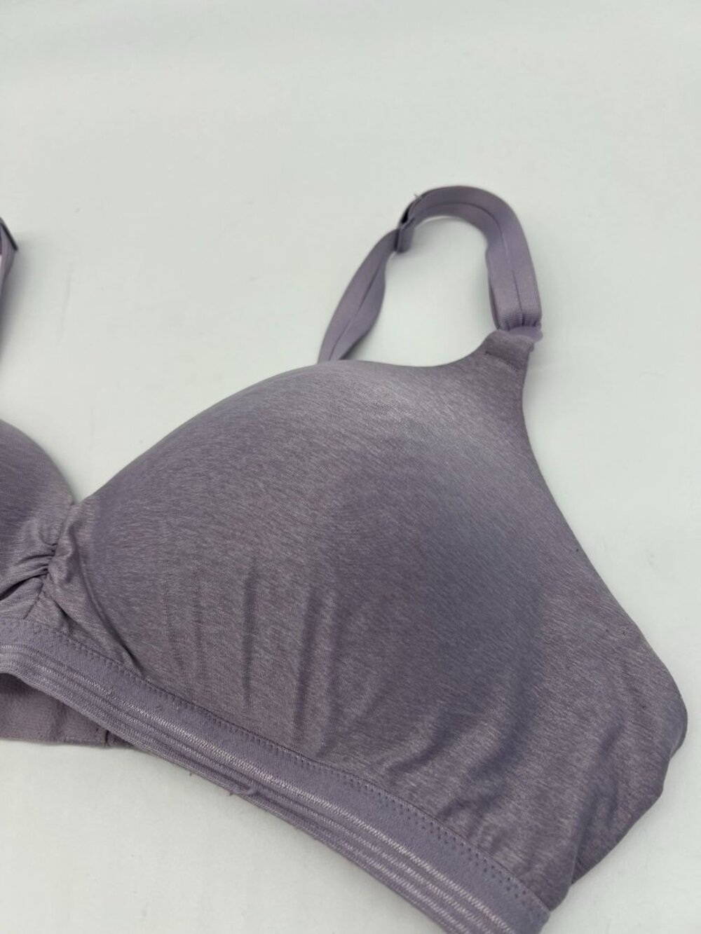 Warner's Women's Super Soft Wireless Lift Up Bra Stretch Size 38B Light Purple - Picture 8 of 9